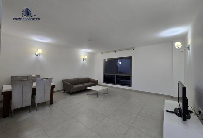 1002052 - Property Image 2