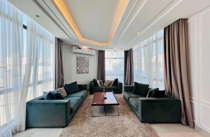 Villa - 5 Bedrooms - 5 Bathrooms for rent in Budaiya - Northern Governorate