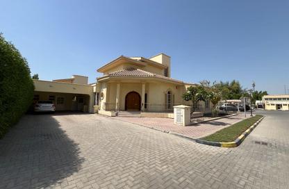Villa - 4 Bedrooms - 4 Bathrooms for rent in Janabiya - Northern Governorate
