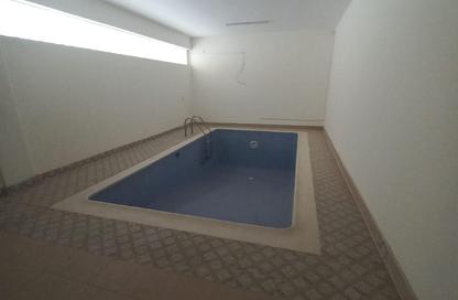 Villa - 5 Bedrooms - 6 Bathrooms for rent in Sanad - Central Governorate