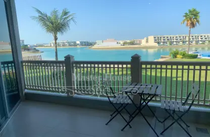 فيلا - 4 غرف نوم - 8 حمامات للايجار في شارع أمواج - أمواج - المحرق