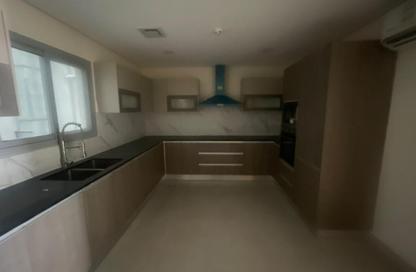 Apartment - 4 Bedrooms - 3 Bathrooms for sale in Hidd - Muharraq Governorate