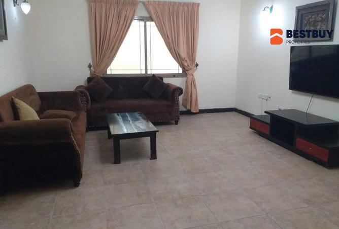 992449 - Property Image 2