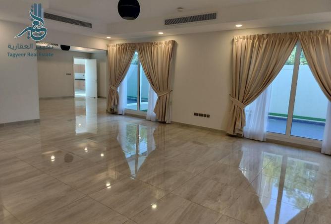 51293683 - Property Image 3