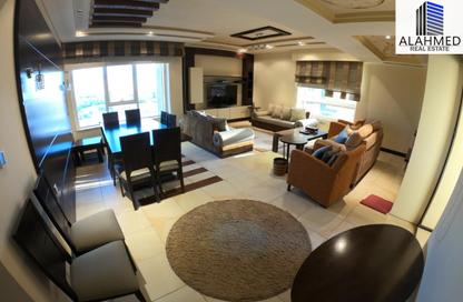 Apartment - 3 - 5 for sale in Sanabis - Manama - Capital Governorate