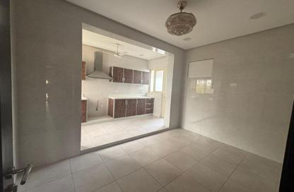 Apartment - 3 Bedrooms - 2 Bathrooms for rent in Tubli - Central Governorate