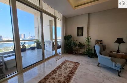 Penthouse - 3 Bedrooms - 5 Bathrooms for rent in Reef Island - Capital Governorate