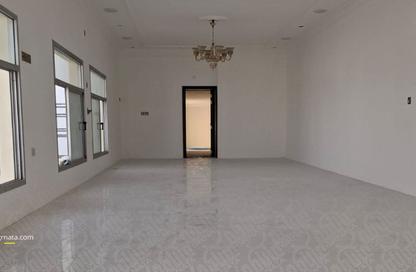 Villa - 6 - 4 for sale in Hamad Town - Northern Governorate Villa - 6 - 4 for sale in Hamad Town - Northern Governorate