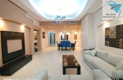 Apartment - 2 Bedrooms - 2 Bathrooms for rent in Al Burhama - Manama - Capital Governorate