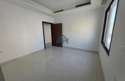 Office Space - Studio - 2 for rent in Seef - Capital Governorate