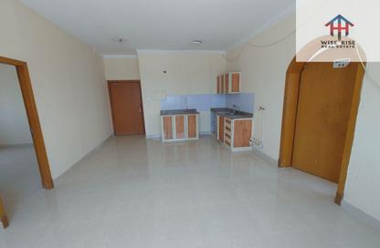 Apartment - 2 Bedrooms - 2 Bathrooms for rent in Hidd - Muharraq Governorate