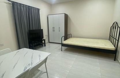 Apartment - Studio - 1 for rent in Zinj - Manama - Capital Governorate