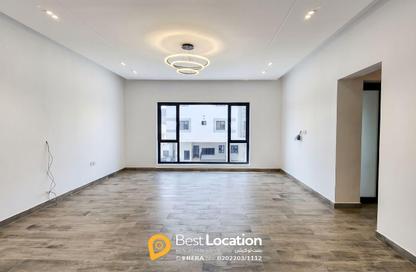 Villa - 4 - 5 for sale in Saar - Northern Governorate