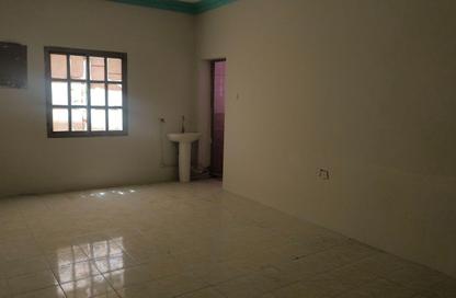 Apartment - 1 Bedroom - 2 Bathrooms for rent in Hoora - Capital Governorate