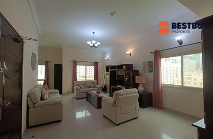 Apartment - 3 Bedrooms - 3 Bathrooms for rent in Al Juffair - Capital Governorate