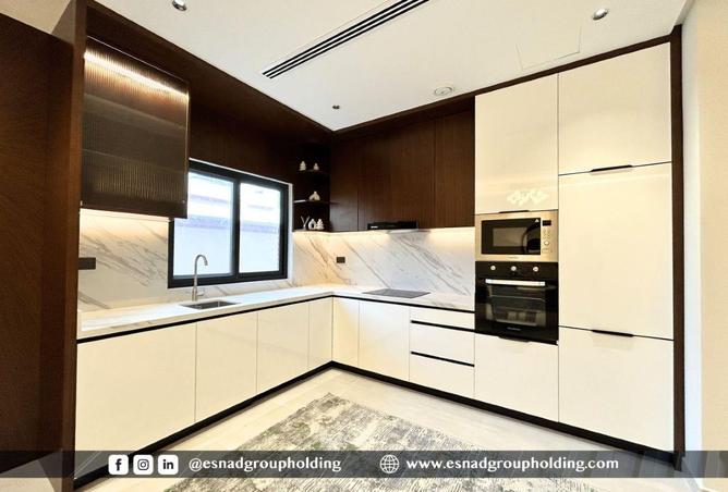 51930937 - Property Image 3