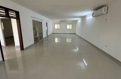 Villa - 3 Bedrooms - 3 Bathrooms for rent in Al Jasra - Northern Governorate