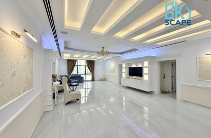 Apartment - 3 - 3 for rent in Seef - Capital Governorate