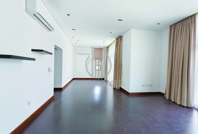 56423660 - Property Image 3