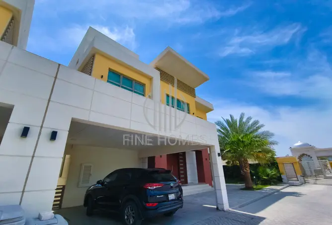 56423660 - Property Image 2