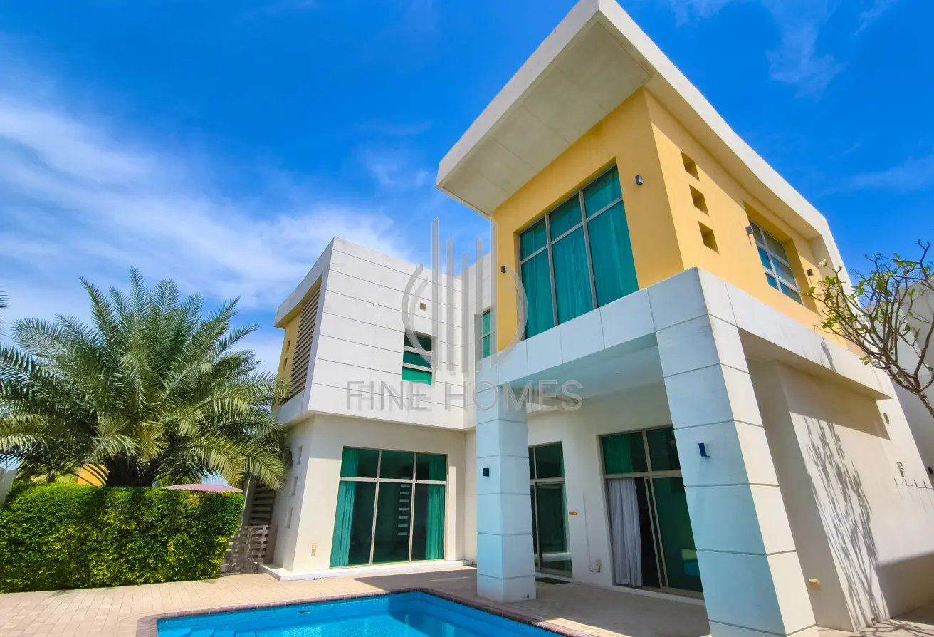 56423660 - Property Main Image