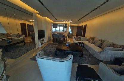 Apartment - 3 Bedrooms - 4 Bathrooms for rent in Reef Island - Capital Governorate