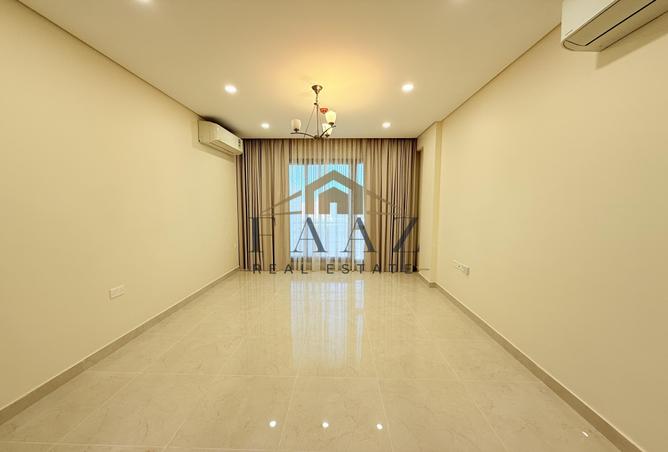 54596828 - Property Image 2