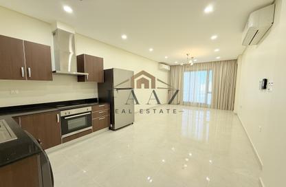 Apartment - 2 Bedrooms - 2 Bathrooms for rent in Al Burhama - Manama - Capital Governorate Apartment - 2 Bedrooms - 2 Bathrooms for rent in Al Burhama - Manama - Capital Governorate