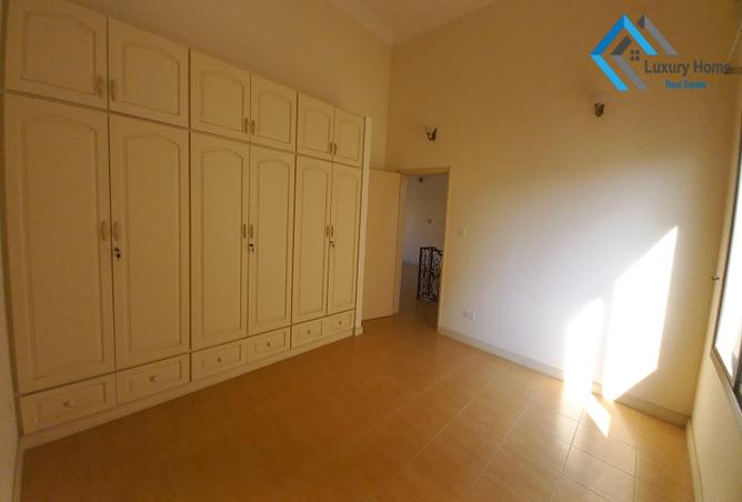 52354496 - Property Image 3