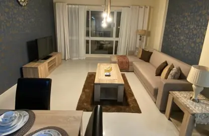 عمارة بالكامل - 2 غرف نوم - 2 حمامات للبيع في أمواج - المحرق