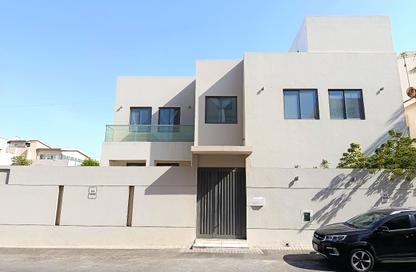 Villa - 4 Bedrooms - 4 Bathrooms for rent in Segaya - Manama - Capital Governorate