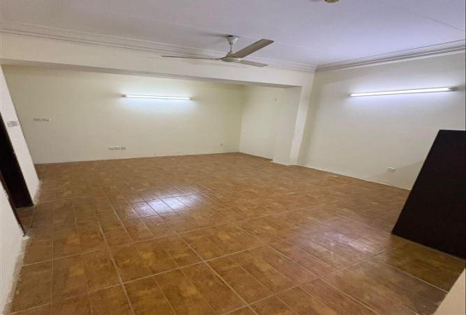 1000721 - Property Image 3