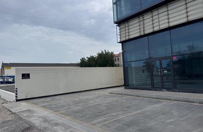 Show Room - Studio - 1 Bathroom for rent in Salmaniya - Manama - Capital Governorate