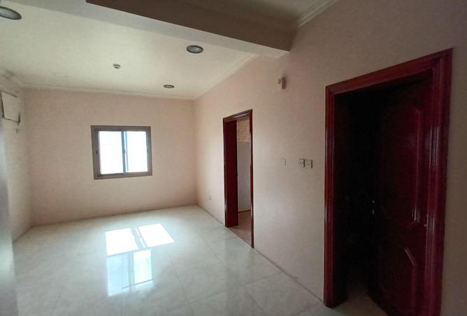 999019 - Property Image 2