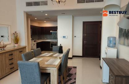 Apartment - 2 Bedrooms - 4 Bathrooms for rent in Al Juffair - Capital Governorate