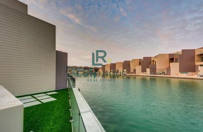 Villa - 4 Bedrooms - 5 Bathrooms for rent in Diyar Al Muharraq - Muharraq Governorate
