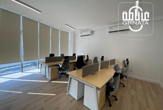 999303 - Property Image 3