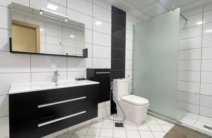 Apartment - 3 Bedrooms - 2 Bathrooms for sale in Seef - Capital Governorate