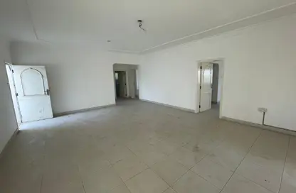 فيلا - 5 غرف نوم - 5 حمامات للايجار في باربار - المحافظة الشمالية