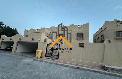 Compound - 4 Bedrooms - 6 Bathrooms for rent in Saar - Northern Governorate