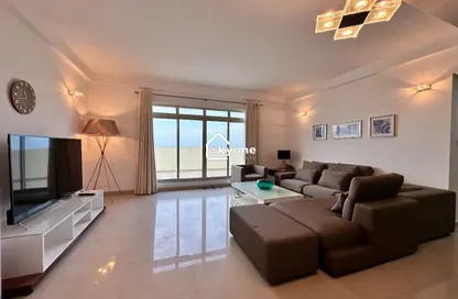 فيلا - 3 غرف نوم - 3 حمامات للايجار في شارع أمواج - أمواج - المحرق