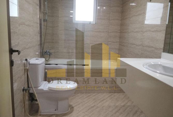 1001793 - Property Image 3