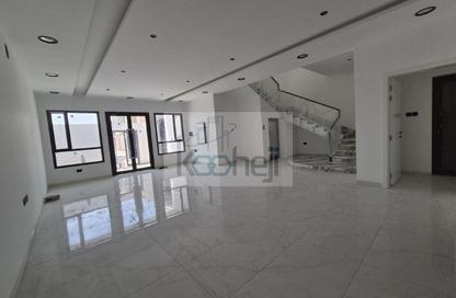 Villa - 6 Bedrooms - 7 Bathrooms for sale in Busaiteen - Muharraq Governorate