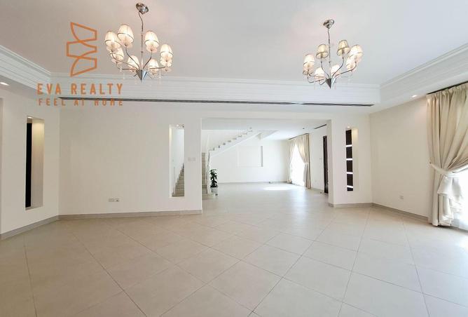 995411 - Property Main Image