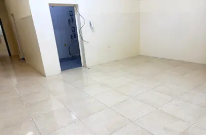 Apartment - 2 Bedrooms - 2 Bathrooms for rent in Riffa - Southern Governorate