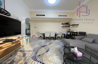 Apartment - 2 Bedrooms - 2 Bathrooms for sale in Exhibition Road - Hoora - Capital Governorate
