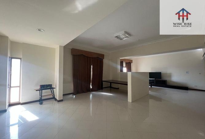 51145427 - Property Image 3