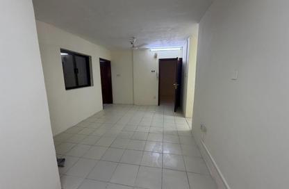 Apartment - 2 Bedrooms - 1 Bathroom for rent in Exhibition Road - Hoora - Capital Governorate Apartment - 2 Bedrooms - 1 Bathroom for rent in Exhibition Road - Hoora - Capital Governorate