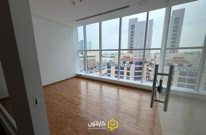 Office Space - 3 Bedrooms - 2 Bathrooms for rent in Seef - Capital Governorate