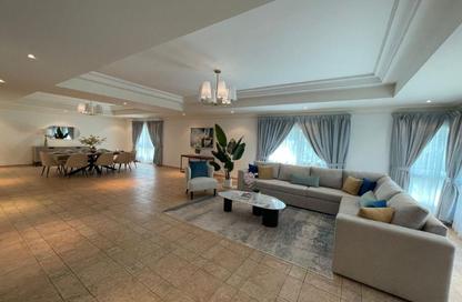 Villa - 3 Bedrooms - 4 Bathrooms for rent in Janabiya - Northern Governorate